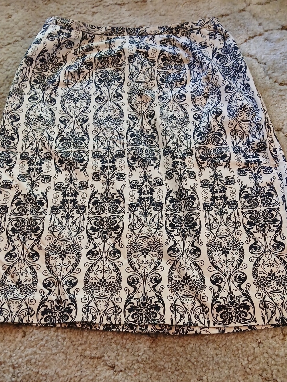 Element Black and White Pencil Skirt